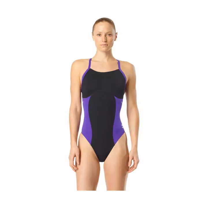 Speedo Spark Splice Flyback 1-Piece 32 Speedo Spark Splice Flyback 1-Piece